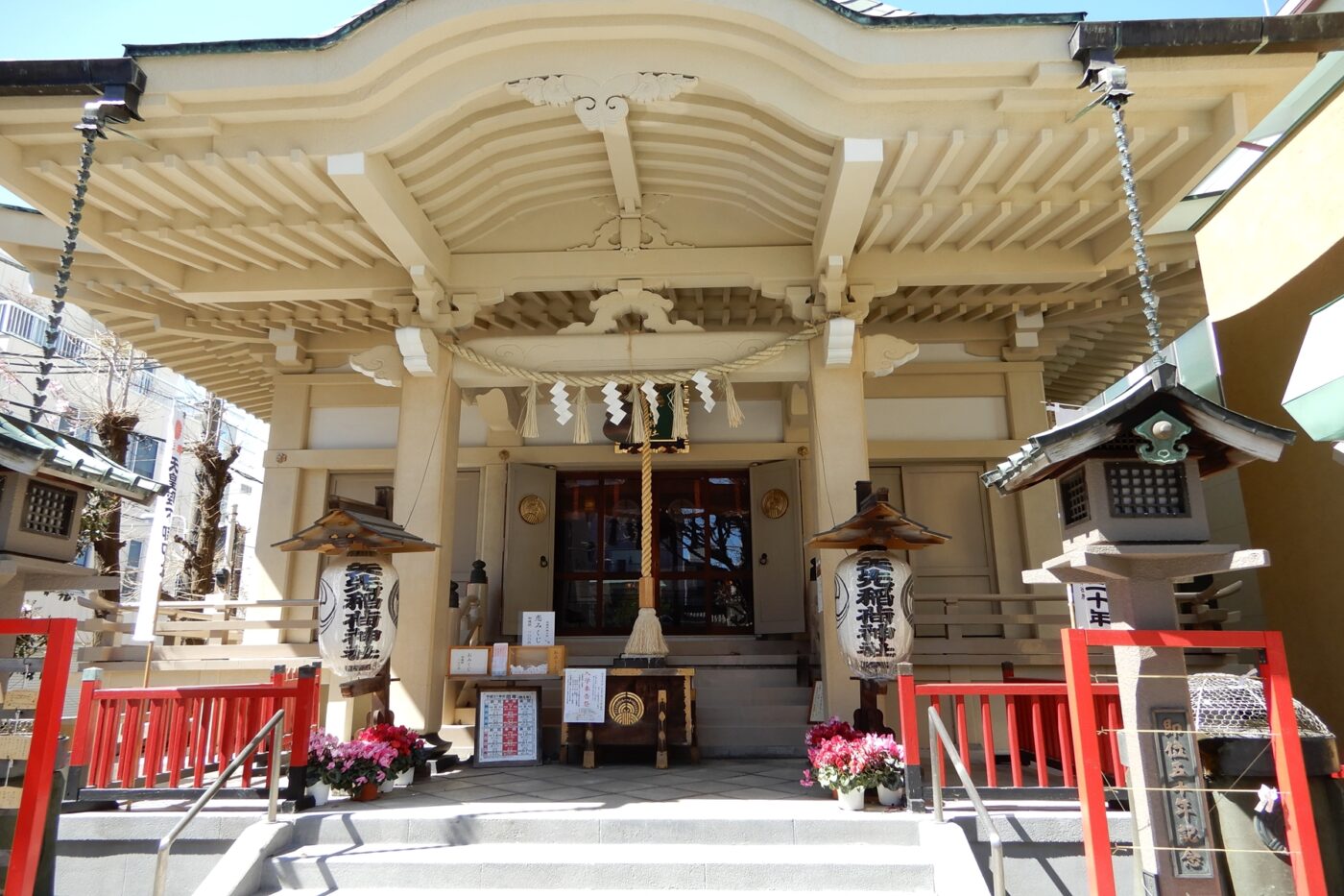 矢先稲荷神社の写真