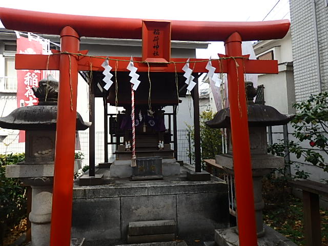 穏田神社の写真
