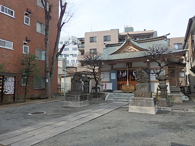 穏田神社の写真