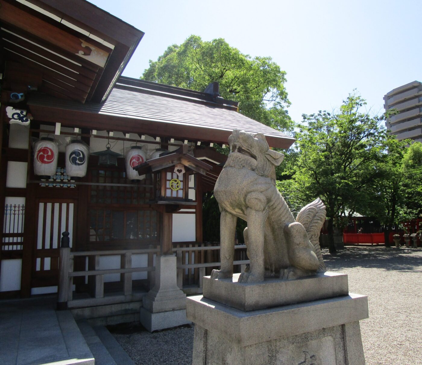 三社神社の写真