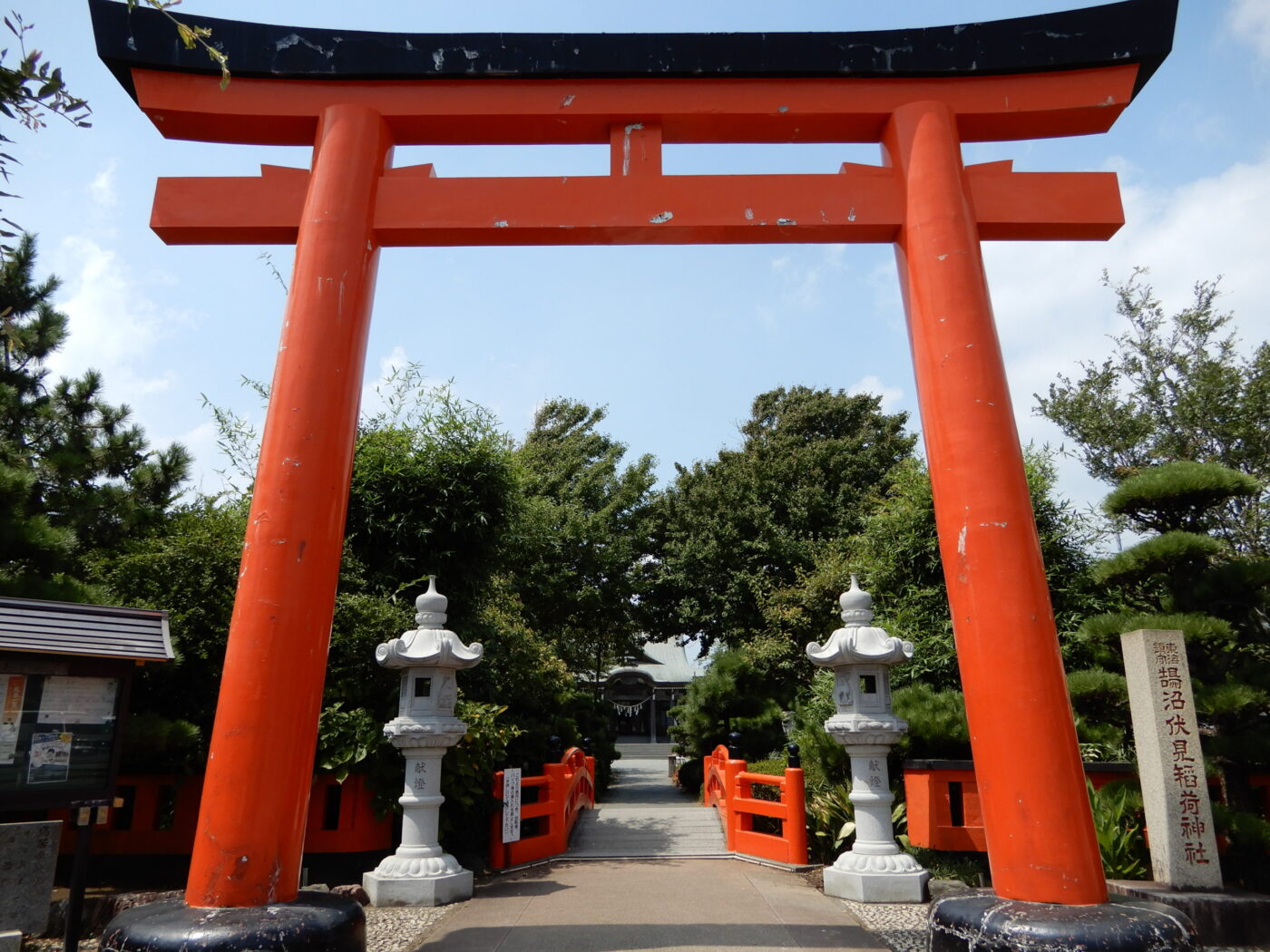 鵠沼伏見稲荷神社の写真