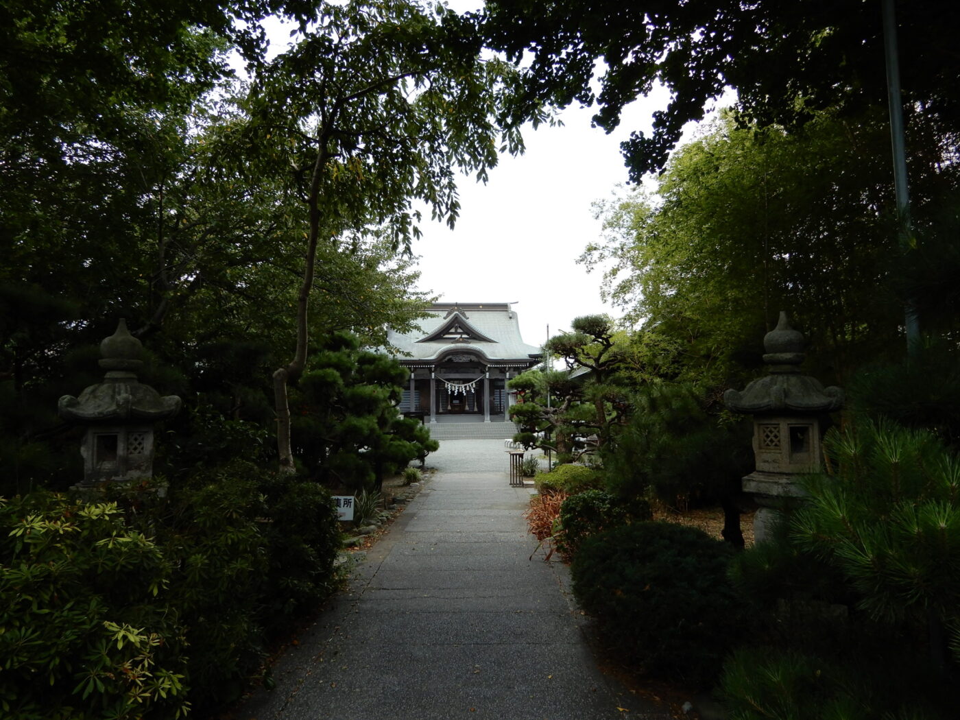 鵠沼伏見稲荷神社の写真